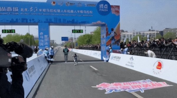 申宝策略 人形机器人赛事落幕 万马股份“线缆马拉松”才开始